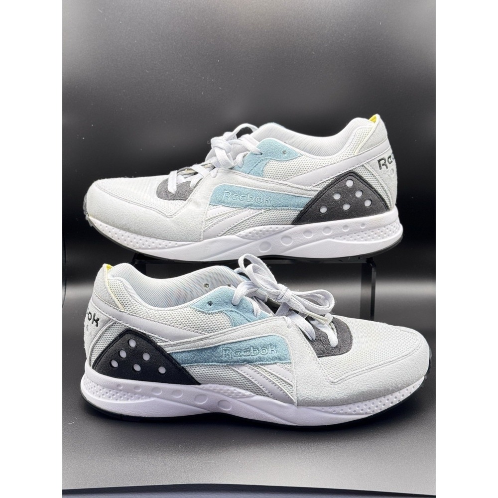 Size 9US- Reebok Lace Up Sneakers, White/Green/Black